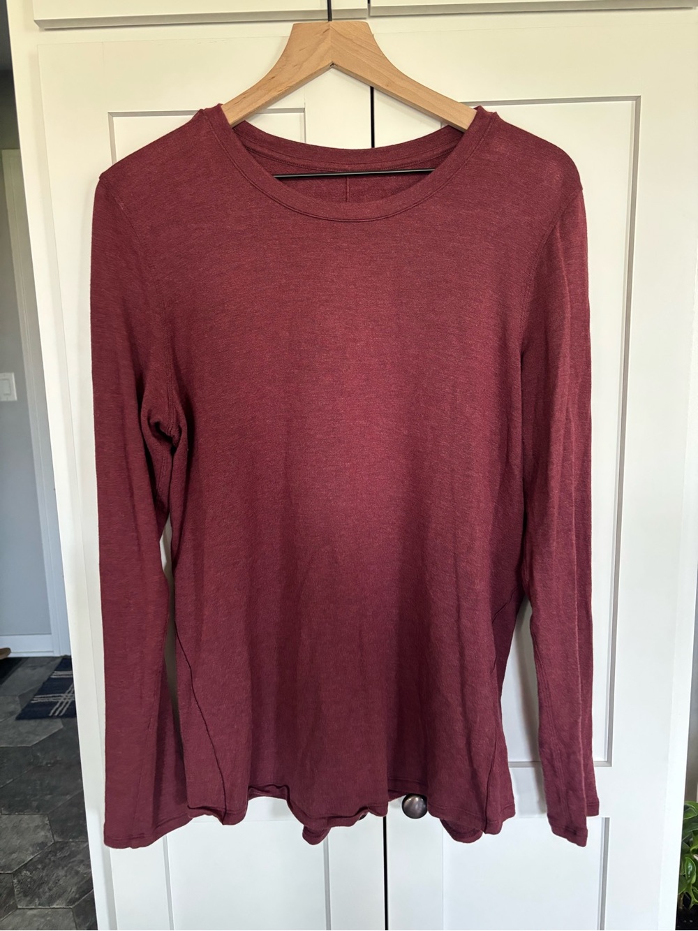 lululemon athletica Women's Long Sleeve Crewneck Top - Burgundy